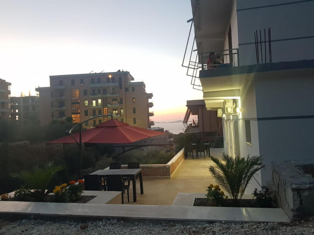 Sole Inn Vlorë Buitenkant foto