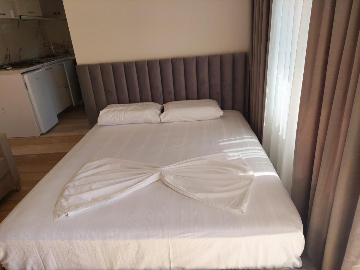 Sole Inn Vlorë Buitenkant foto